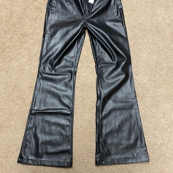GAP women leather 70s flare high rise pants. Size 4p/27. NWT! - Picture 6 of 7